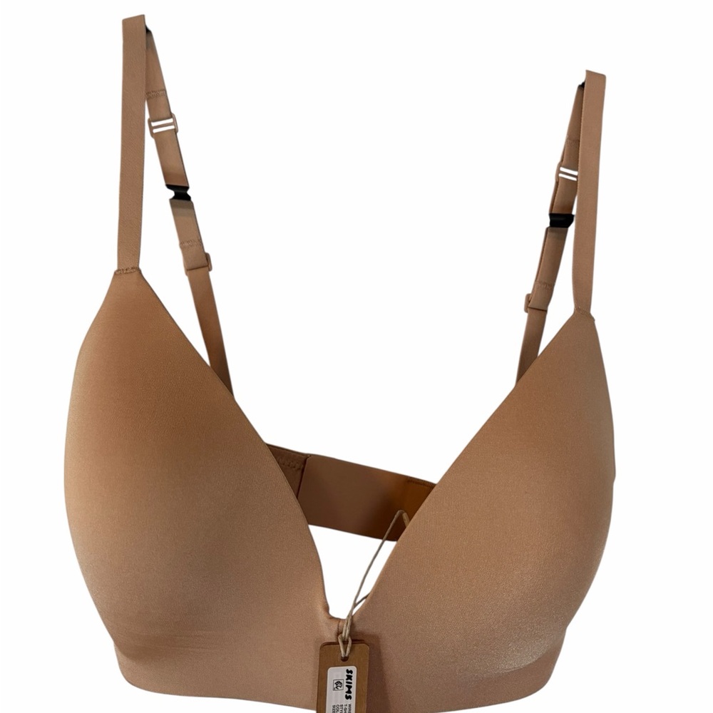 SKIMS Wireless Form T-Shirt Bra – Clay – 30D – New With Tags